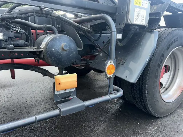 いすゞ エルフ TPG-NPR85AN(2WD)の写真16