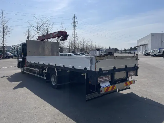 いすゞ フォワード 2RG-FRR90S2(2WD)の写真4