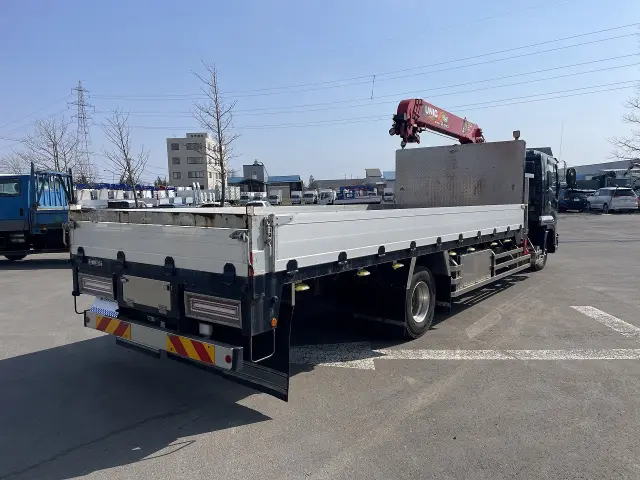 いすゞ フォワード 2RG-FRR90S2(2WD)の写真6