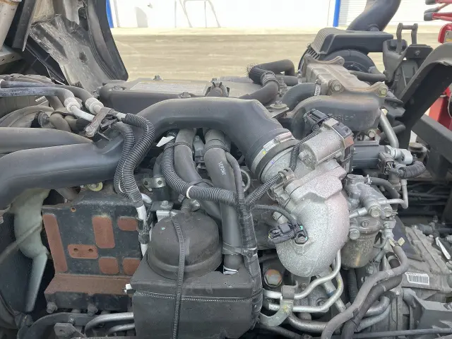 いすゞ フォワード 2RG-FRR90S2(2WD)の写真20