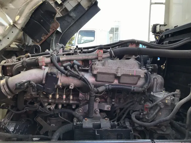 いすゞ ギガ 2PG-CXZ77CT(6x4)の写真19