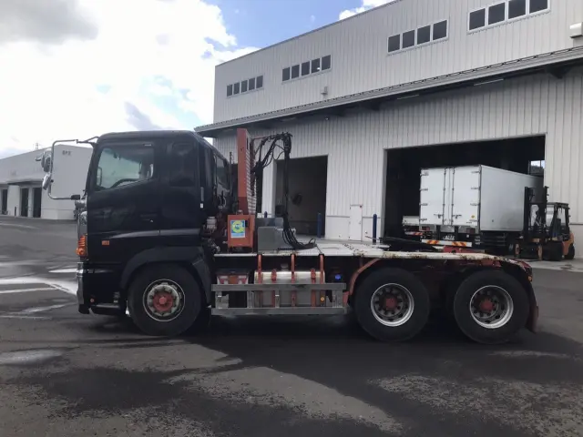 日野 プロフィア QDG-SS1EKAA(6x4)の写真7