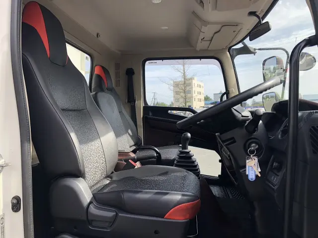 日野 レンジャー 2KG-FC2ABA(2WD)の写真22