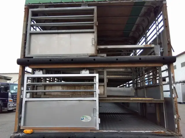 日野 レンジャー BDG-FG8JPWA(2WD)の写真7