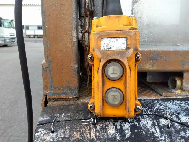 日野 レンジャー BDG-FG8JPWA(2WD)の写真19