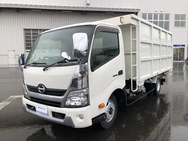 日野 デュトロ TKG-XZU775M(4WD)の写真1