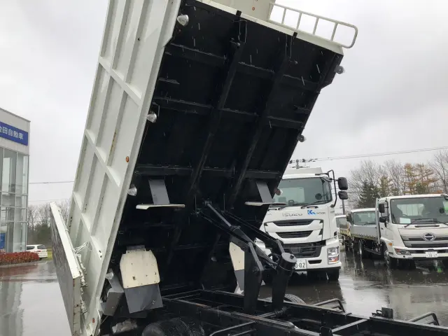 日野 デュトロ TKG-XZU775M(4WD)の写真12