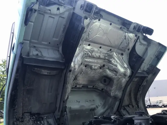 いすゞ フォワード 2RG-FTR90U2(2WD)の写真19