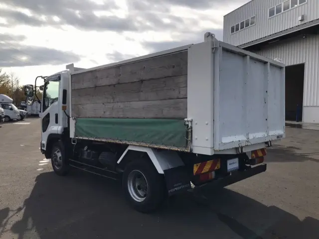 いすゞ フォワード TKG-FRR90S1(2WD)の写真4