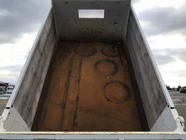 いすゞ フォワード TKG-FRR90S1(2WD)の写真7