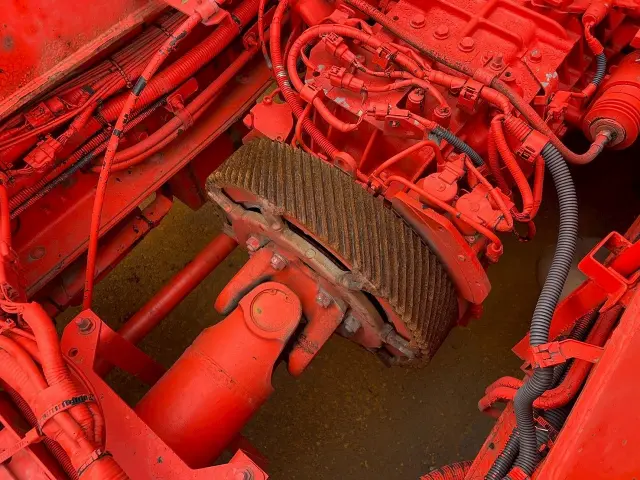 日野 プロフィア QKG-FS1EWEA(6x4)の写真17