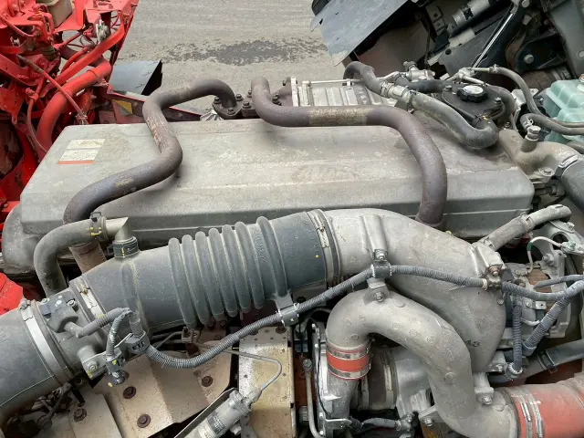 日野 プロフィア QKG-FS1EWEA(6x4)の写真19