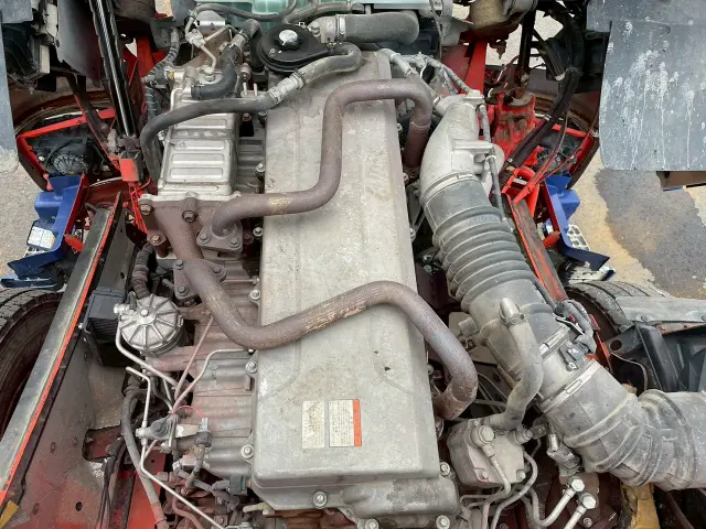 日野 プロフィア QKG-FS1EWEA(6x4)の写真21