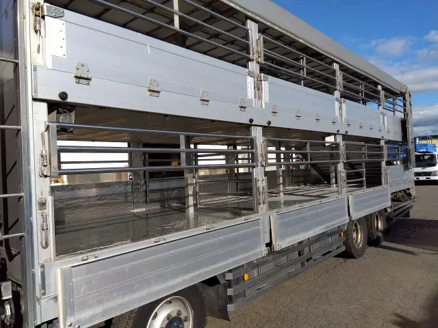 三菱 スーパーグレート QKG-FS54VZ(8x4)の写真14