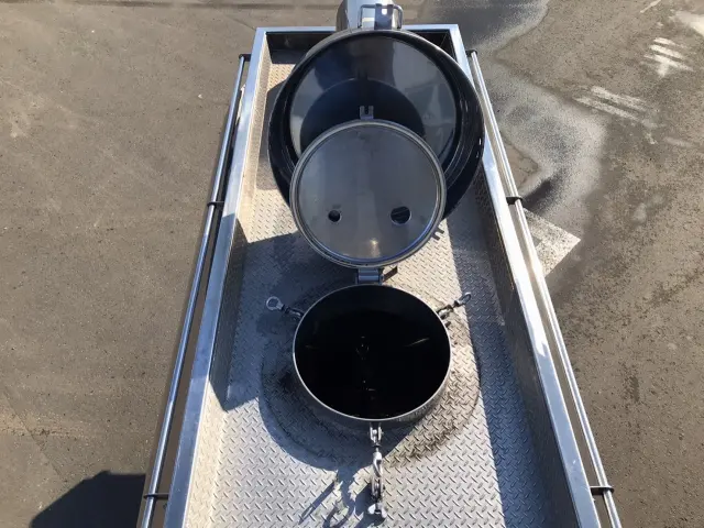 日本トレクス タンクトレーラー PET229ABの写真9