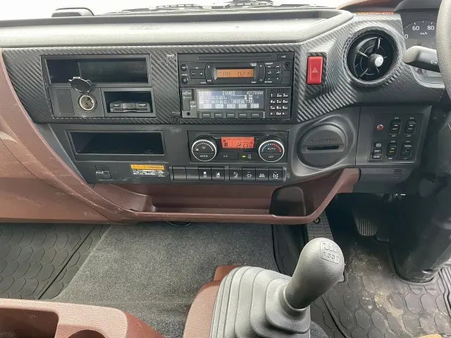 日野 レンジャー 2PG-FE2ABG(2WD)の写真23