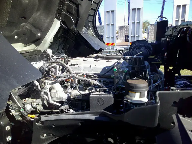 日野 プロフィア 2DG-FS1AGE(6x4)の写真19