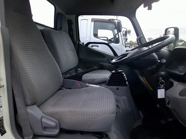 トヨタ ダイナ TKG-XZU695(4WD)の写真22