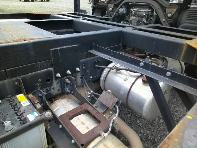 三菱 ファイター QKG-FK62FZ(2WD)の写真9