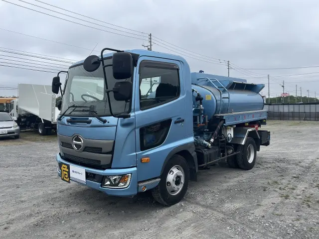 日野 レンジャー 2KG-FC2ABA(2WD)の写真1