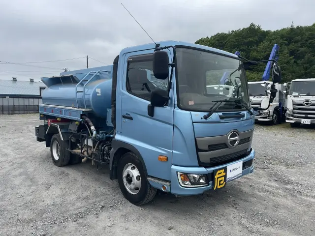 日野 レンジャー 2KG-FC2ABA(2WD)の写真2