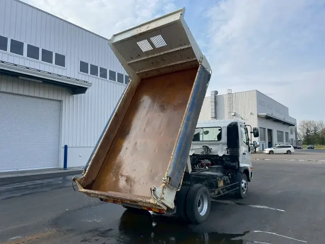 日野 レンジャー 2KG-FC2ABA(2WD)の写真9