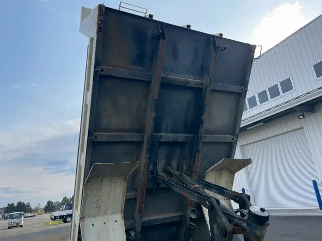 日野 レンジャー 2KG-FC2ABA(2WD)の写真11