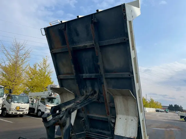 日野 レンジャー 2KG-FC2ABA(2WD)の写真12