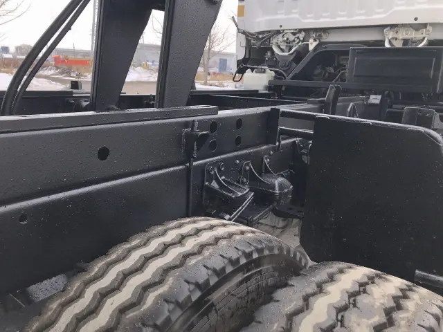 いすゞ フォワード SDG-FRS90S1(4WD)の写真14