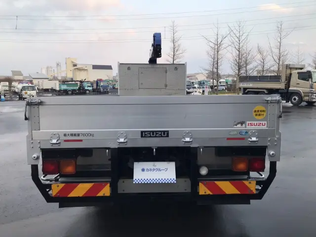 いすゞ フォワード LKG-FTR90S2(2WD)の写真5