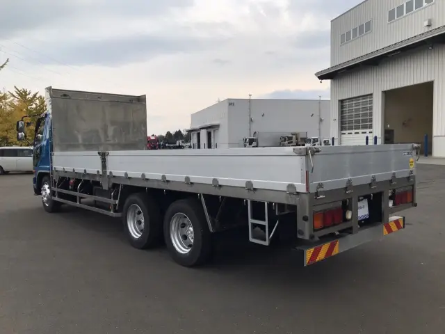 三菱 ファイター 2DG-FQ62F(6x4)の写真4