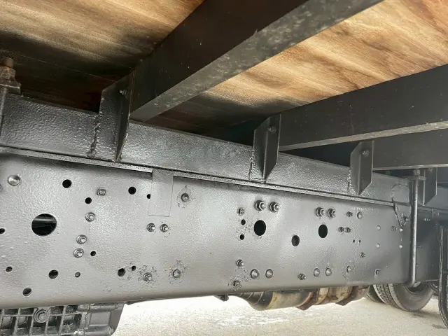 三菱 ファイター 2DG-FQ62F(6x4)の写真13