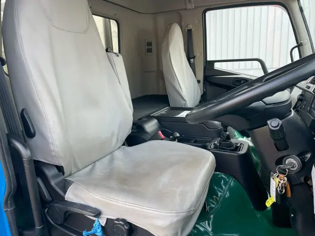 三菱 ファイター 2DG-FQ62F(6x4)の写真22