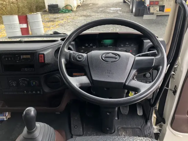 日野 レンジャー 2KG-FD2ABA(2WD)の写真23