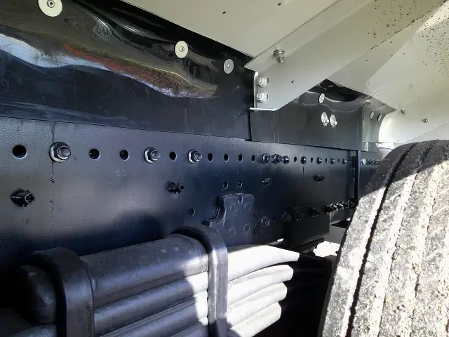 日野 プロフィア 2DG-FS1AGE(6x4)の写真14