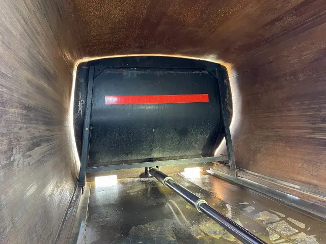 日野 レンジャー QKG-FJ7JGAA(2WD)の写真9