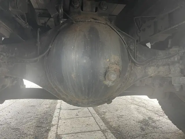 いすゞ フォワード TKG-FRR90T2(2WD)の写真17
