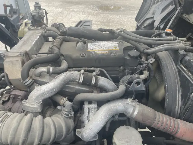 いすゞ フォワード TKG-FRR90T2(2WD)の写真21