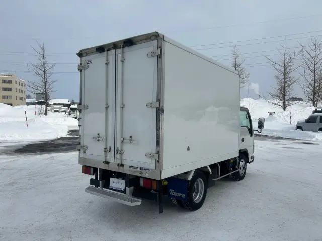 いすゞ エルフ 2RG-NHS88AN(4WD)の写真6