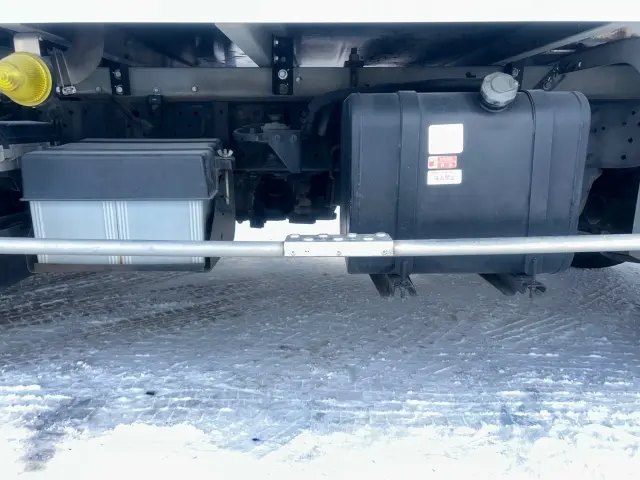 いすゞ エルフ 2RG-NHS88AN(4WD)の写真15