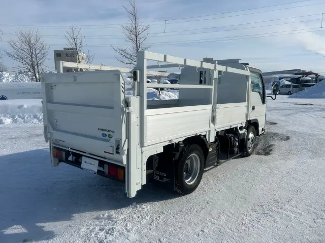 いすゞ エルフ 2PG-NKS88AN(4WD)の写真6