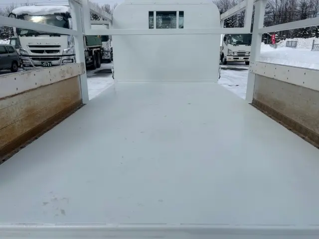 いすゞ エルフ 2PG-NKS88AN(4WD)の写真7