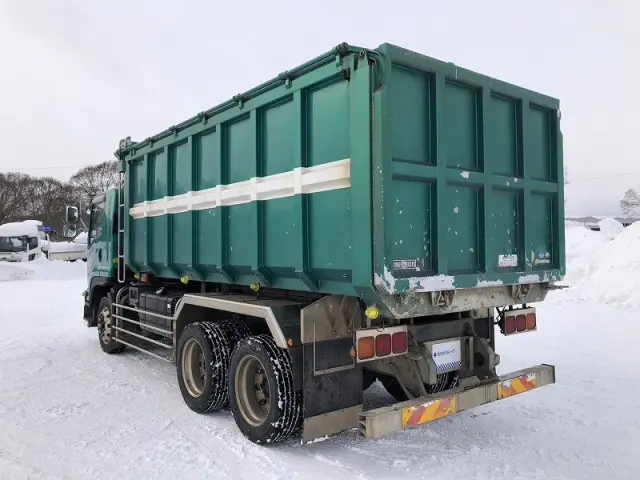 いすゞ フォワード QKG-FVZ34U2(6x4)の写真4