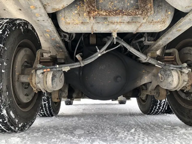 いすゞ フォワード QKG-FVZ34U2(6x4)の写真18