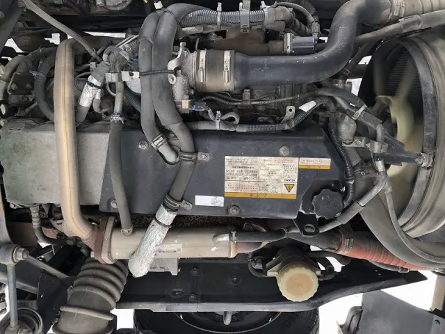 いすゞ フォワード QKG-FVZ34U2(6x4)の写真21