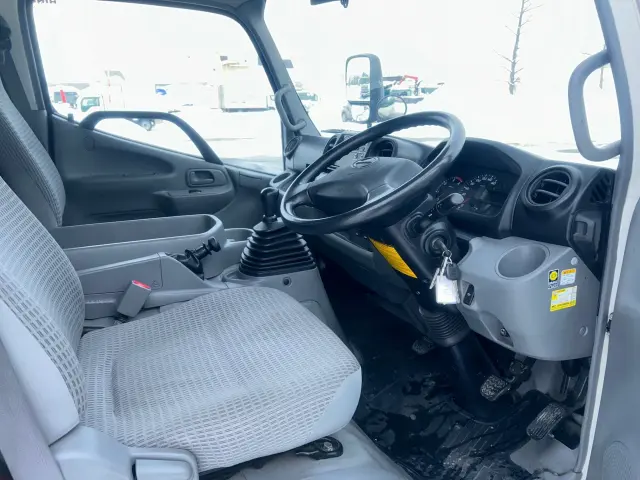 日野 デュトロ TKG-XZU695M(4WD)の写真22