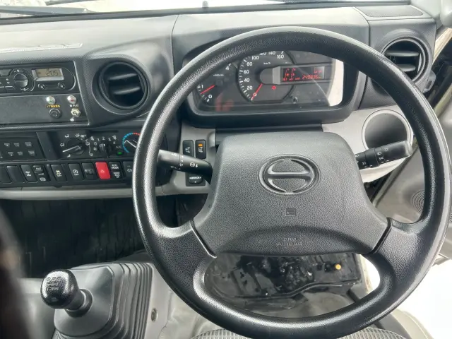 日野 デュトロ TKG-XZU695M(4WD)の写真23