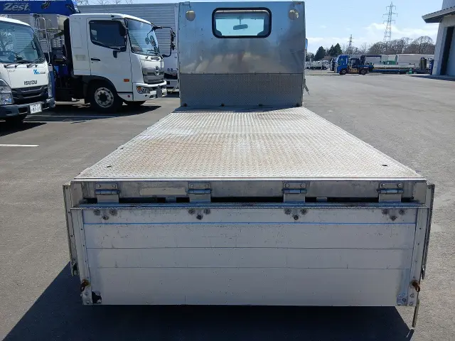 いすゞ エルフ TKG-NHS85A(4WD)の写真7