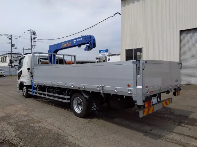 三菱 ファイター 2KG-FK62F(2WD)の写真4