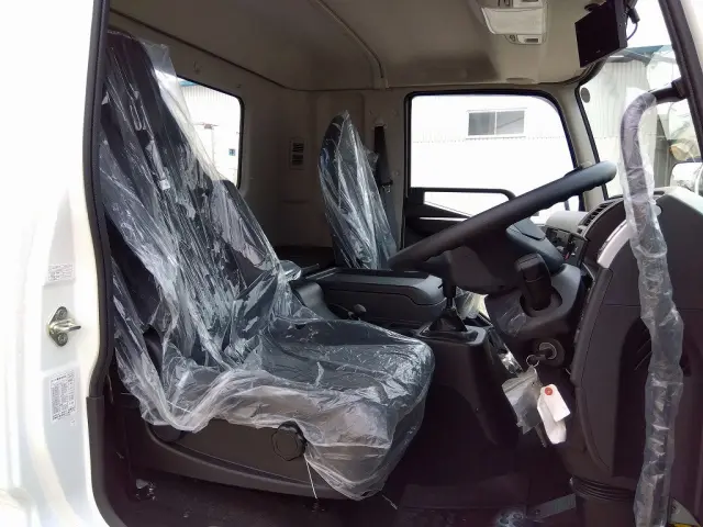 三菱 ファイター 2KG-FK62F(2WD)の写真22